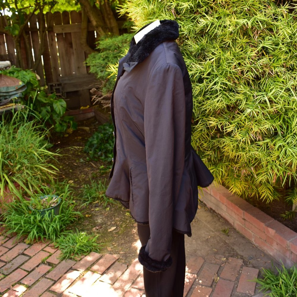 IVAN GRUNDAHL FLEECE LINED COAT SZ MEDIUM - Picture 4 of 8
